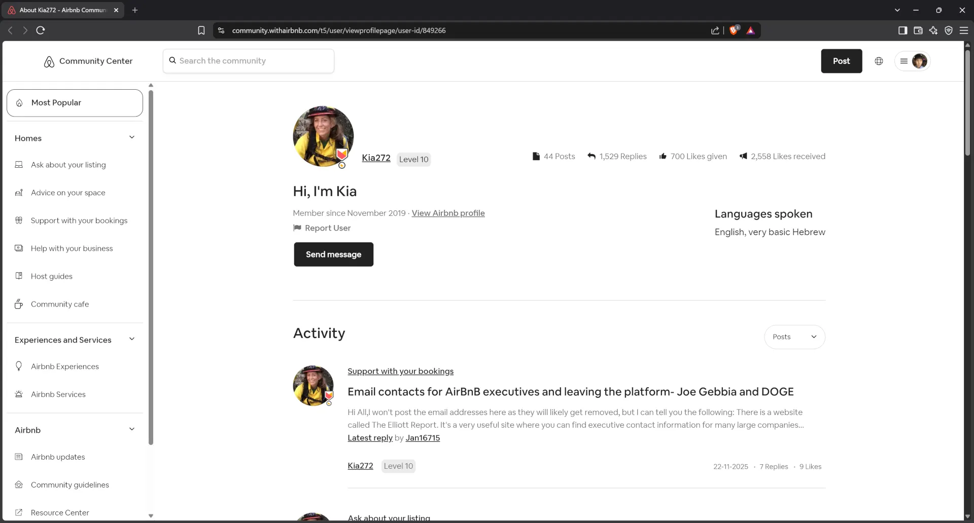 Airbnb community center profile for host Kia272